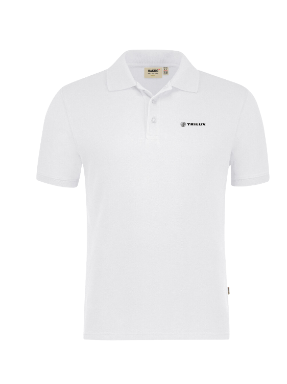 Weißes Poloshirt mit drei weißen Knöpfen, schwarzes TRILUX Logo auf linker Brust